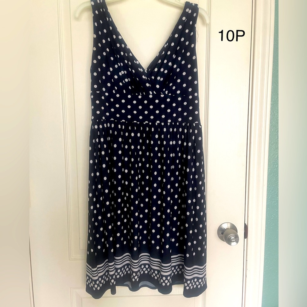 Women's 10 Petite, Navy Blue with White, Sleeveless, Polka-Dot Dress